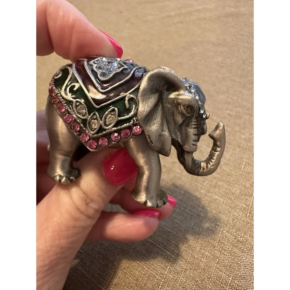 Vtg Elephant Trinket Box Gold Tone Enamel Rhinestone Jeweled Hinged Box